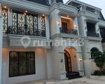 thumbnail-dijual-rumah-american-classic-siap-huni-di-kebagusan-2